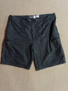 True Nation Black Men's Hidden Pocket Cargo Shorts